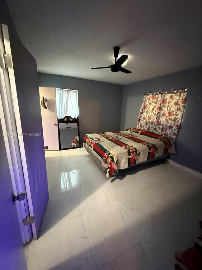 Building Photo - 710 N 66 Terrace