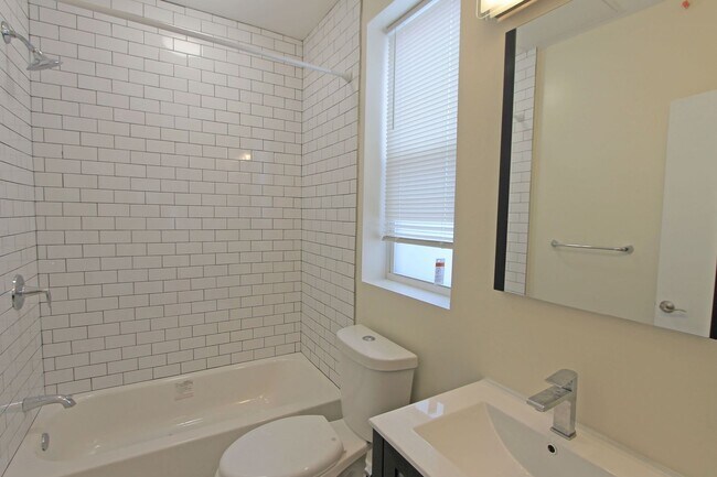 Building Photo - 7110 Germantown Ave