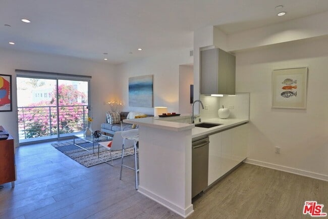 Building Photo - 11776 Idaho Ave