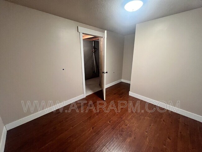 Building Photo - 1529 Lake View Terrace Rd