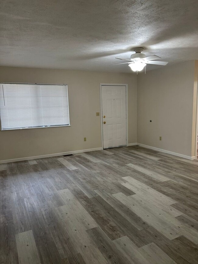 Building Photo - 1123 S 23rd St