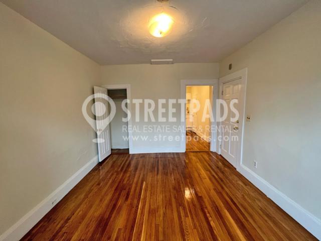 Building Photo - 1 bedroom in Cambridge MA 02139