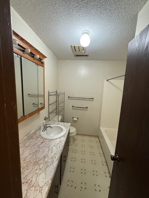 Building Photo - 555 Roddy Rd