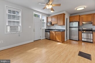 Building Photo - 321 Magothy Rd