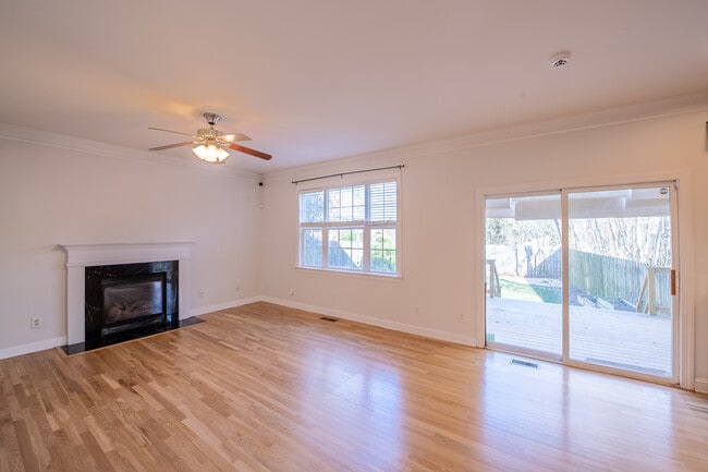 Building Photo - 5713 Catskill Ct