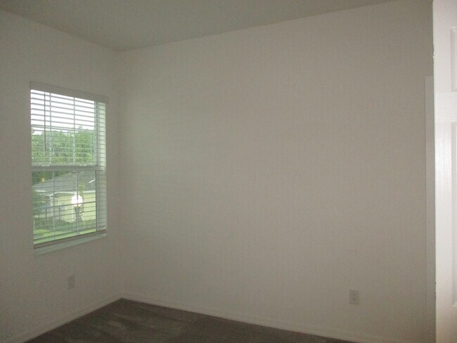 Building Photo - 3BD/2.5BA Town Home in Sawgrass Landing In...