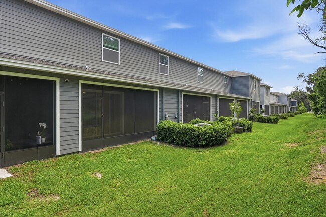 Building Photo - 13753 NW 9 Rd