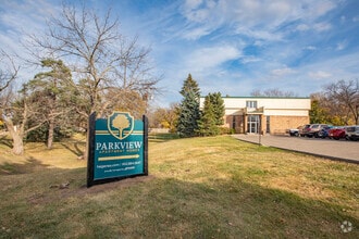 Building Photo - Parkview Apartments