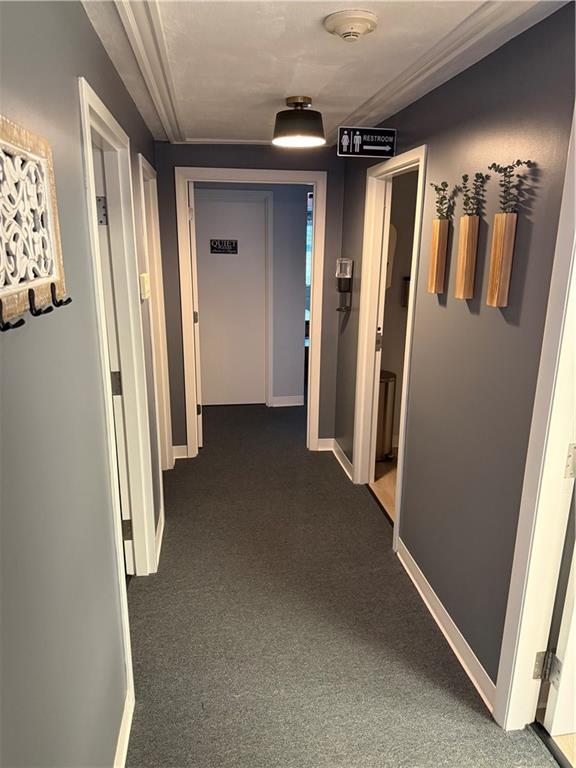 Building Photo - 990 Main St