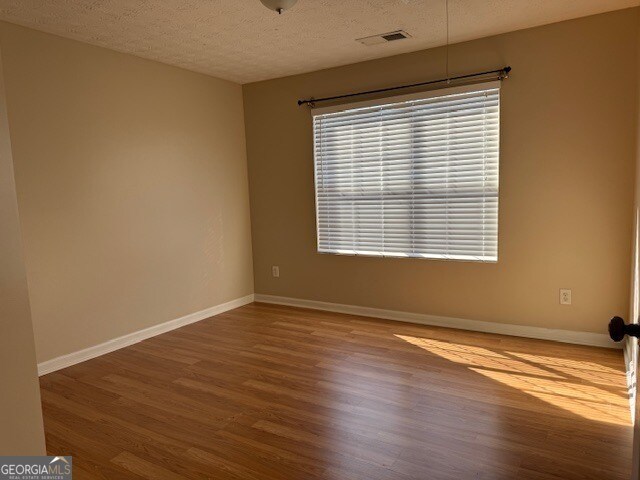 Building Photo - 1214 Mystic Dr