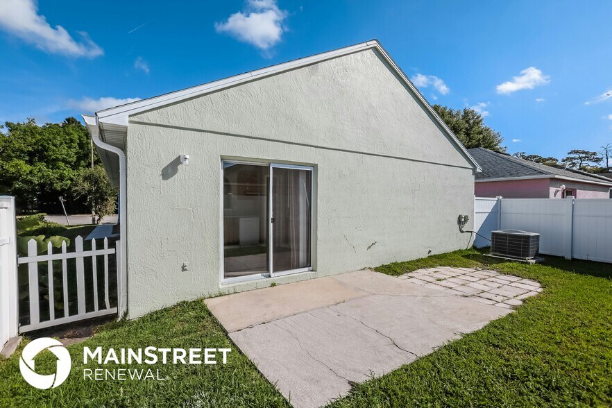 Building Photo - 8757 Claiborne Ct