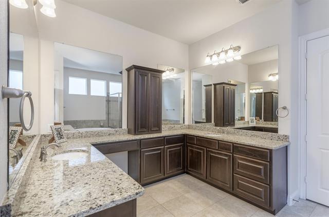 Building Photo - 2541 Cladding Dr