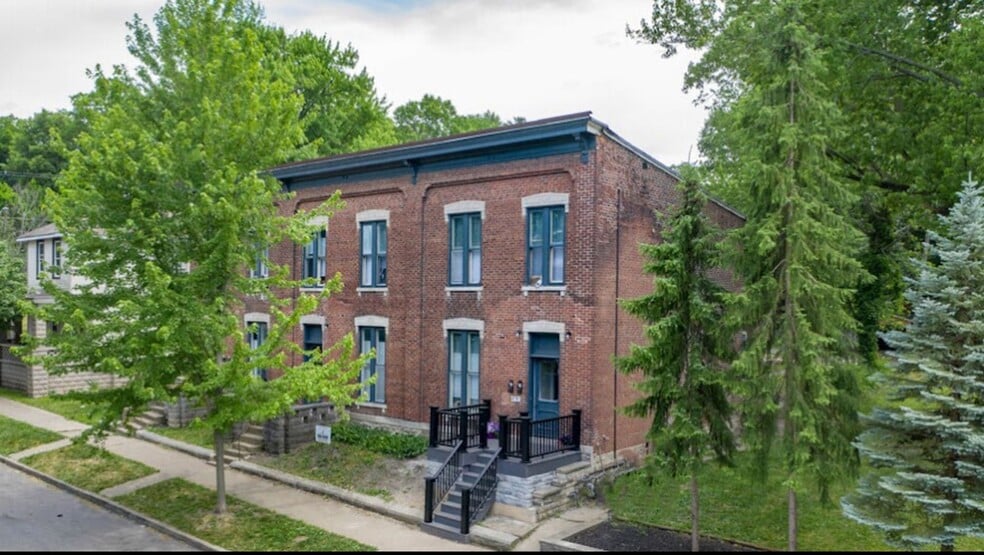 Building Photo - 635-639 Oregon Street