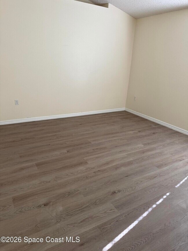 Building Photo - 1178 White Oak Cir