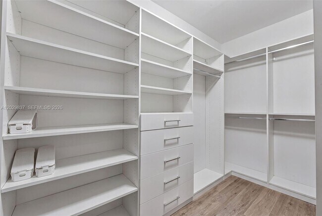 Building Photo - 21388 Marina Cove Cir