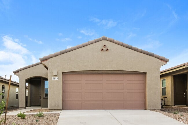 Building Photo - 6989 W Hedge Rose Dr