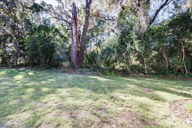 Building Photo - 4028 Poets Trl