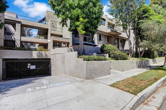 Building Photo - 1310 E Orange Grove Blvd