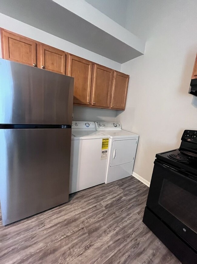 Building Photo - 1707 S Calhoun St