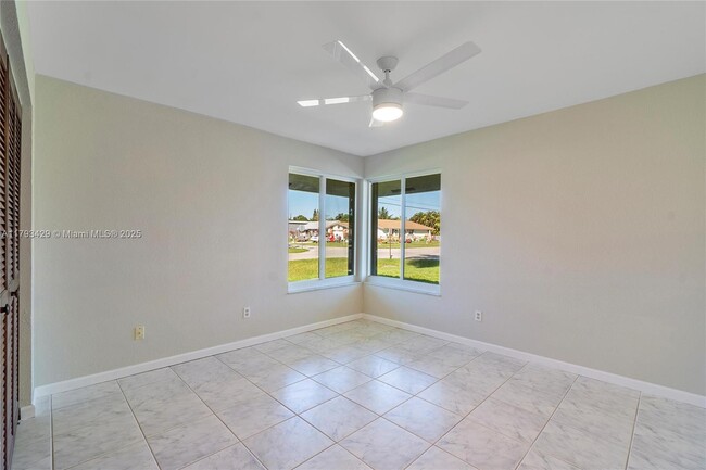 Building Photo - 11780 NW 27th Ct