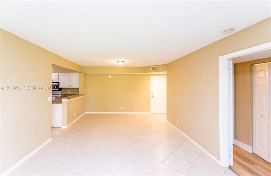 Building Photo - 5721 Riverside Dr