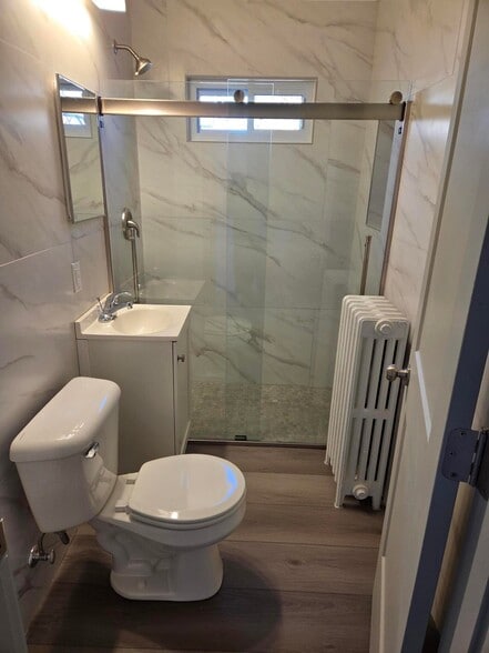 Bathroom - 1548 S 80th St