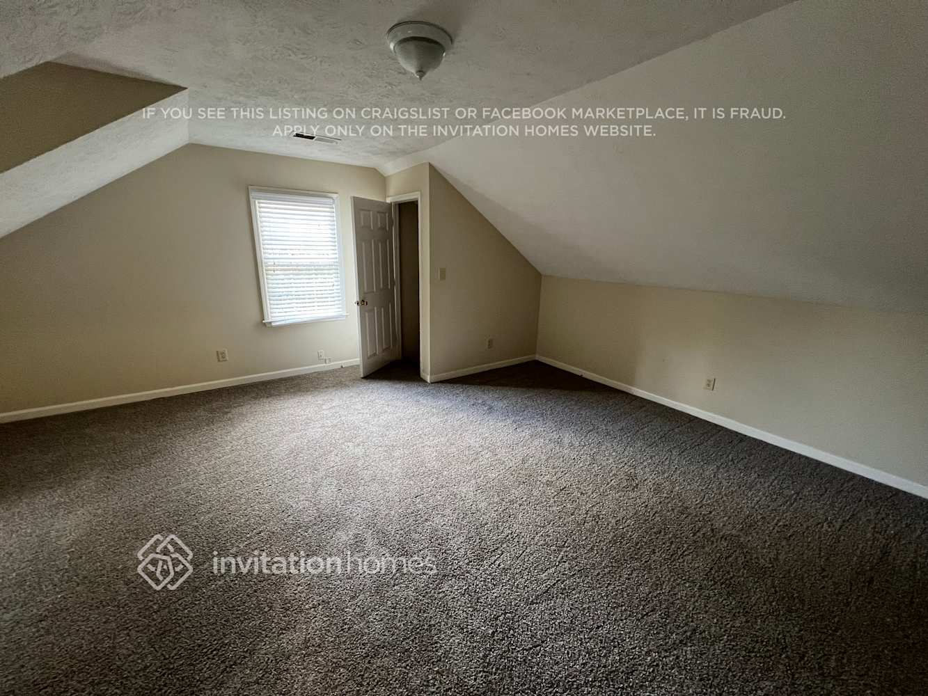 Building Photo - 2952 Moorings Pkwy SW