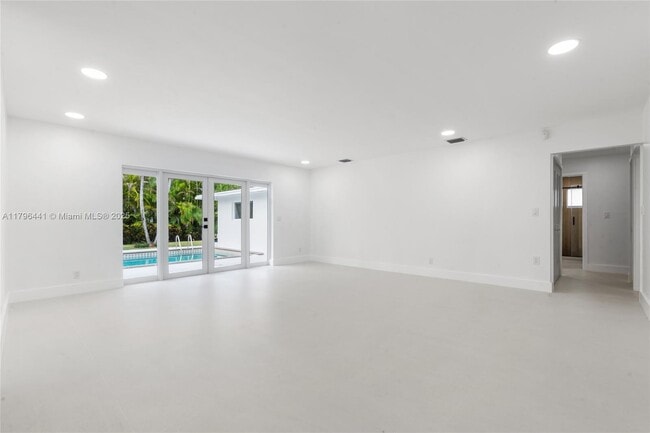 Building Photo - 8860 SW 160th St