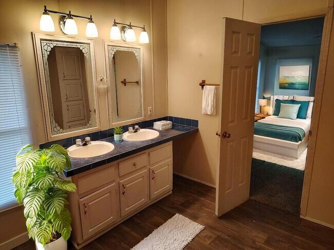 Building Photo - 25 Cotton Bayou Cir