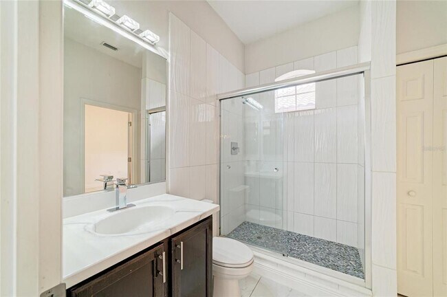 Building Photo - 8261 Miramar Way