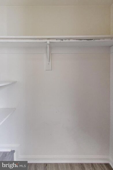 Building Photo - 16 Tabiona Ct