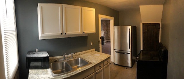 Kitchen - 262 S Green St