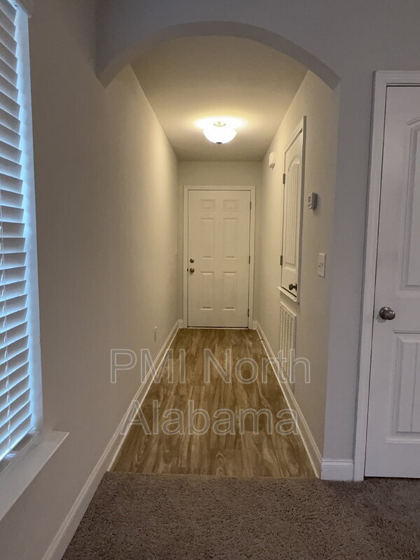 Building Photo - 186 Tybee Dr