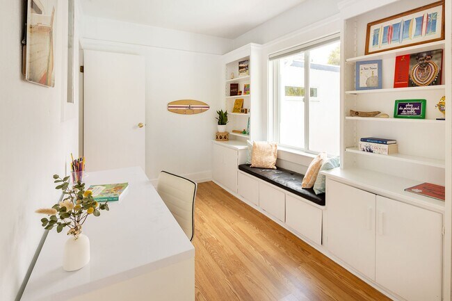 Building Photo - Welcome to Your Storybook San Rafael Retreat!