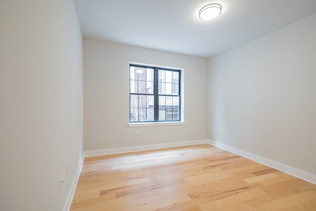 Building Photo - 5015 WEST