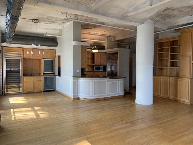 Living room and Dining Room - 801 S Wells St