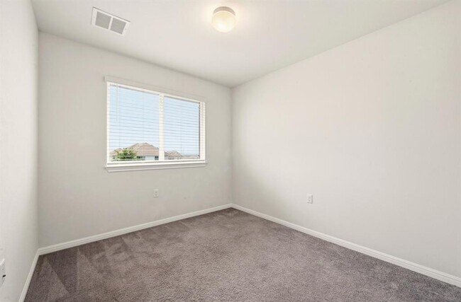 Building Photo - 9605 Grapevine Leaf Dr