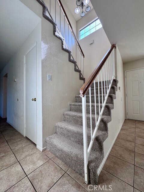 Building Photo - 29813 Park City Ave