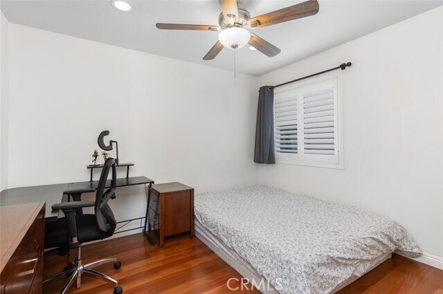 Building Photo - 4 Bayview