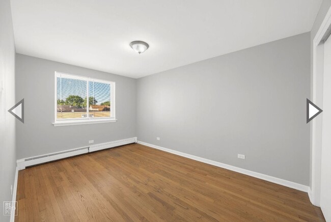 Building Photo - 3129 48th Ct