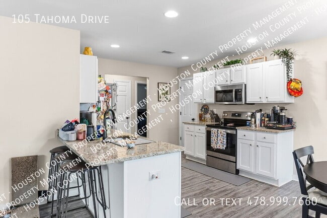 Building Photo - 105 Tahoma Dr