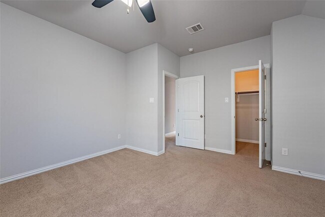 Building Photo - 3717 Del Payne Ln