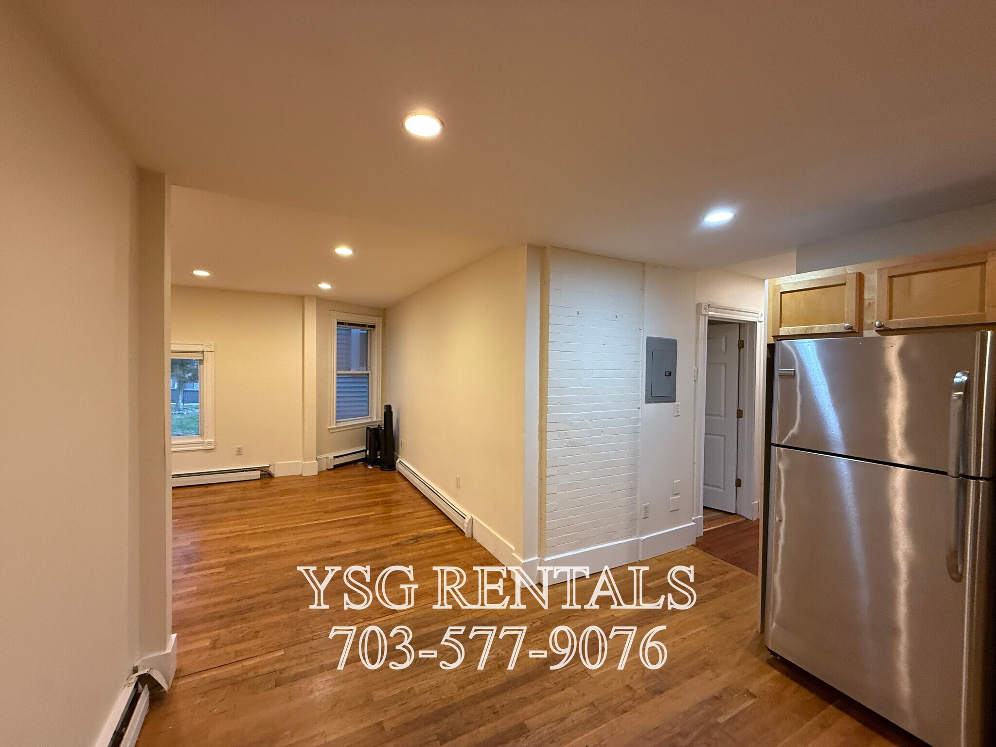 Building Photo - 38 Calumet St