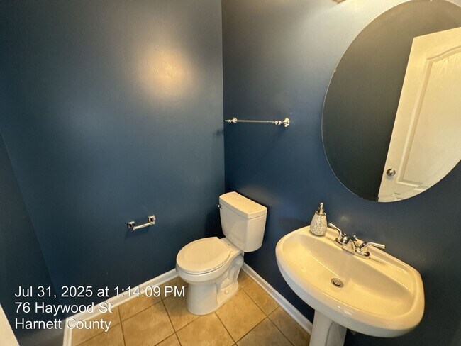 Building Photo - 76 Haywood St