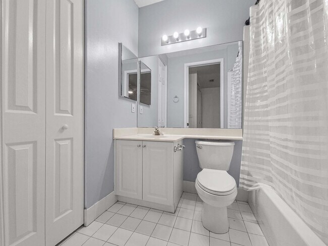 Building Photo - 11559 Big Sky Ct