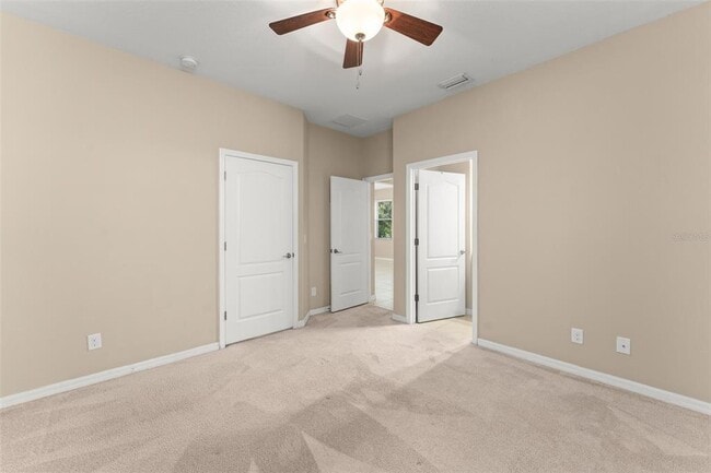 Building Photo - 5367 Creekside Park Ave