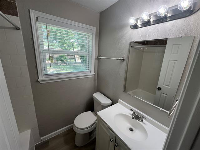 Building Photo - 2911 Millmar Dr