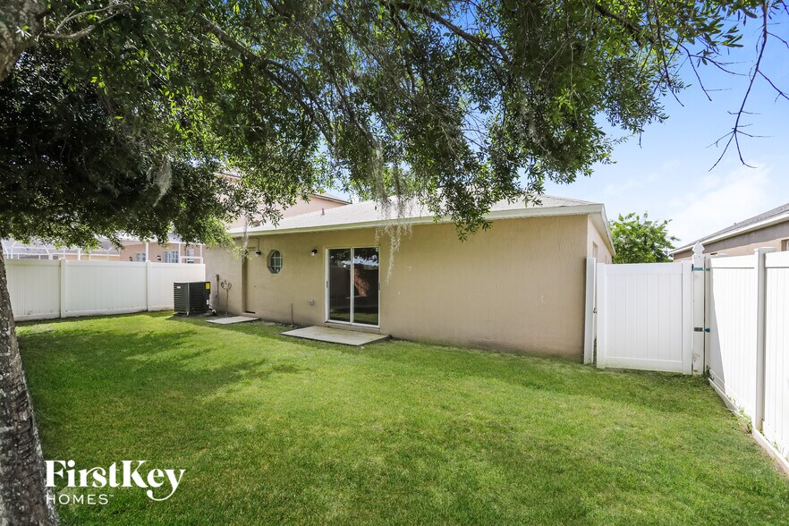 Building Photo - 2539 Quail Park Terrace