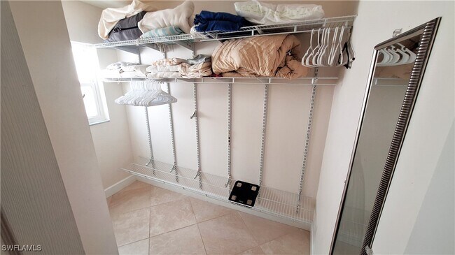 Primary Photo - 541 110th Ave N