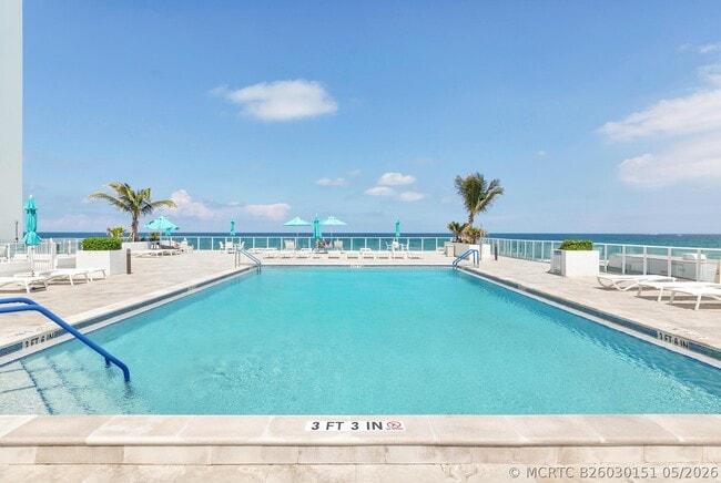 Building Photo - 3450 S Ocean Blvd